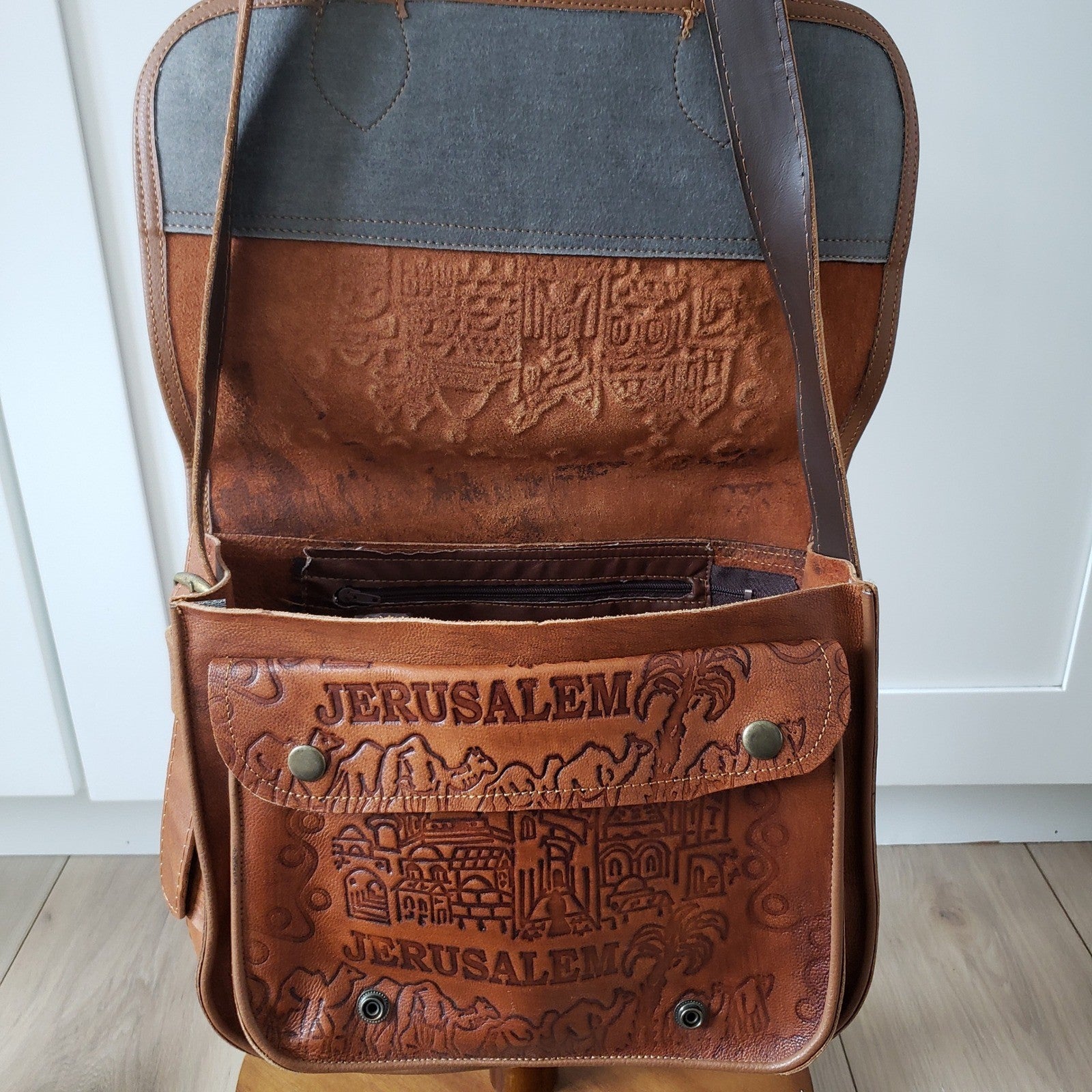 Holy Land Jerusalem Messenger Bag Unisex Medium Brown Leather Tooled Souvenir2