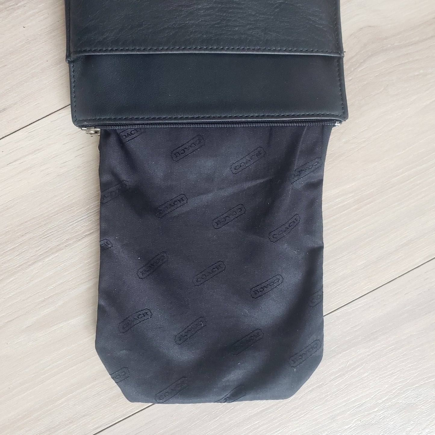 Coach Crossbody Vintage Black Leather Hamptons Slim Messenger Bag Made in USA4