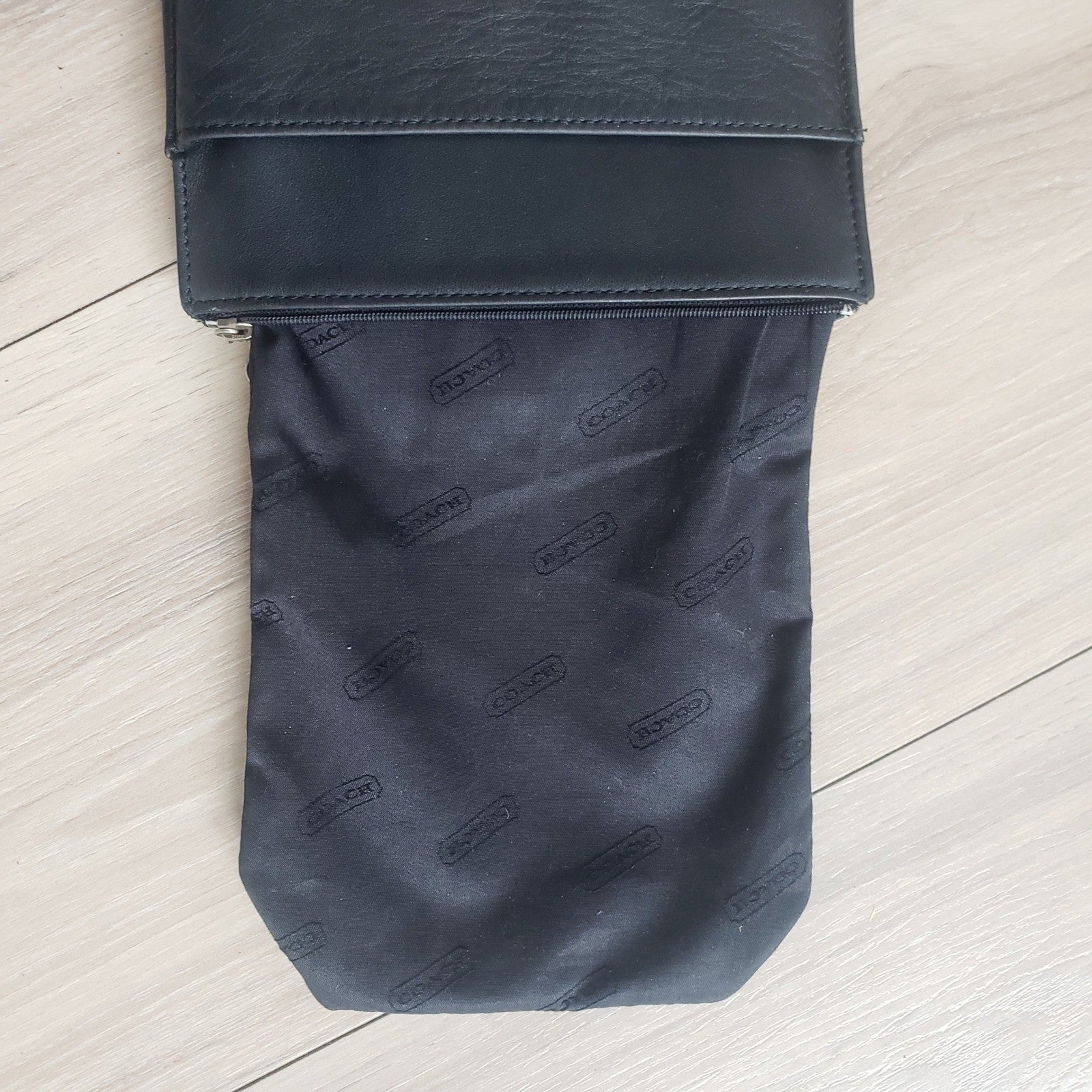 Coach Crossbody Vintage Black Leather Hamptons Slim Messenger Bag Made in USA4