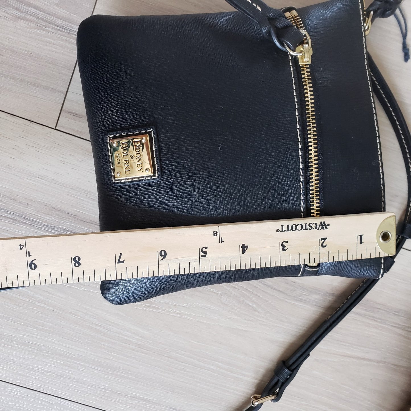 Dooney Bourke Crossbody Bag Black Pebble Grain Leather Double Zip Pouch4