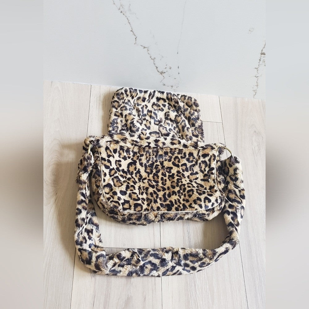 Lolita Jade Messenger Bag Womens Medium Brown Leopard Faux Fur Y2K Plush Satchel1