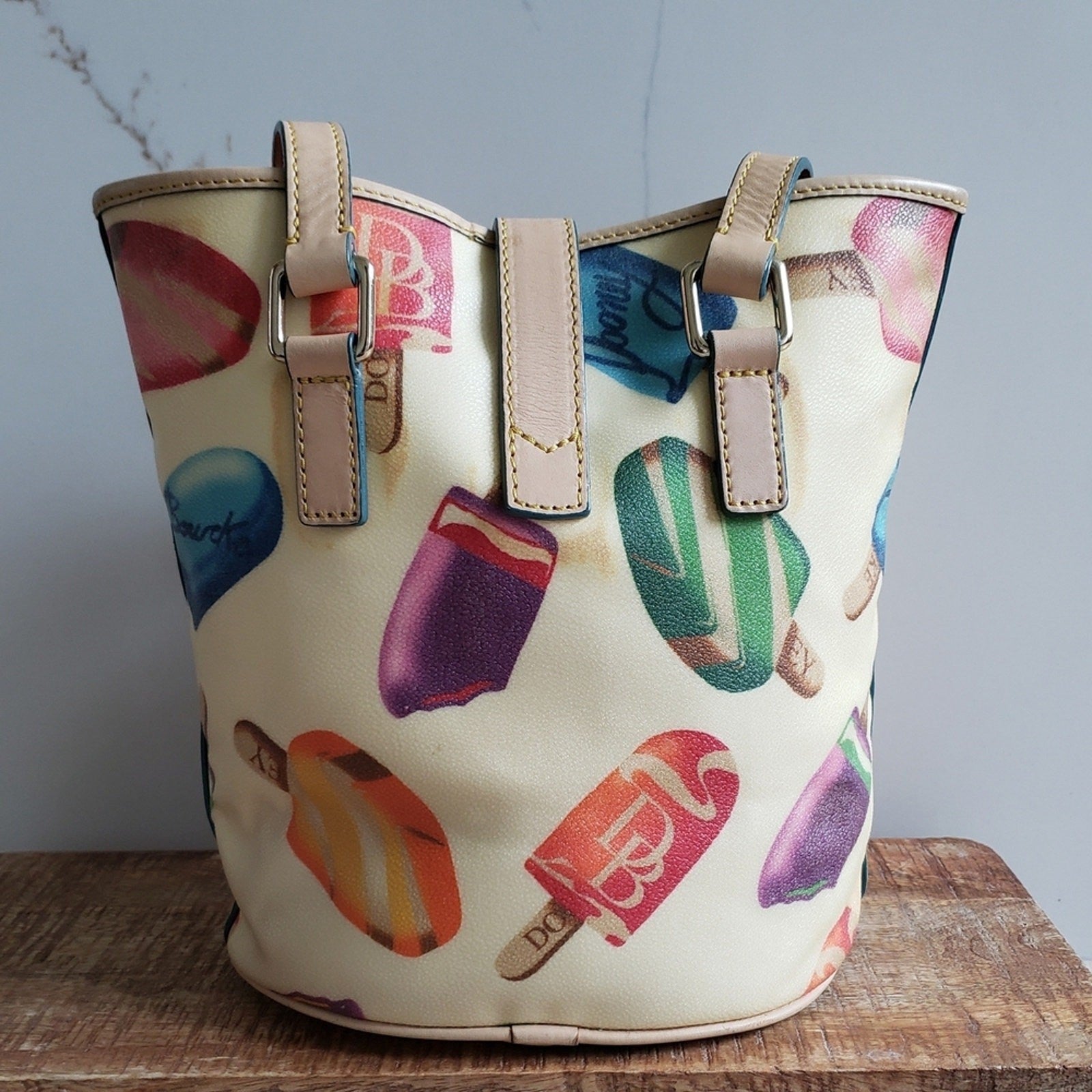 Dooney Bourke Popsicle Print Tote Bag Beige Summer Iconic Coated Canvas Purse2