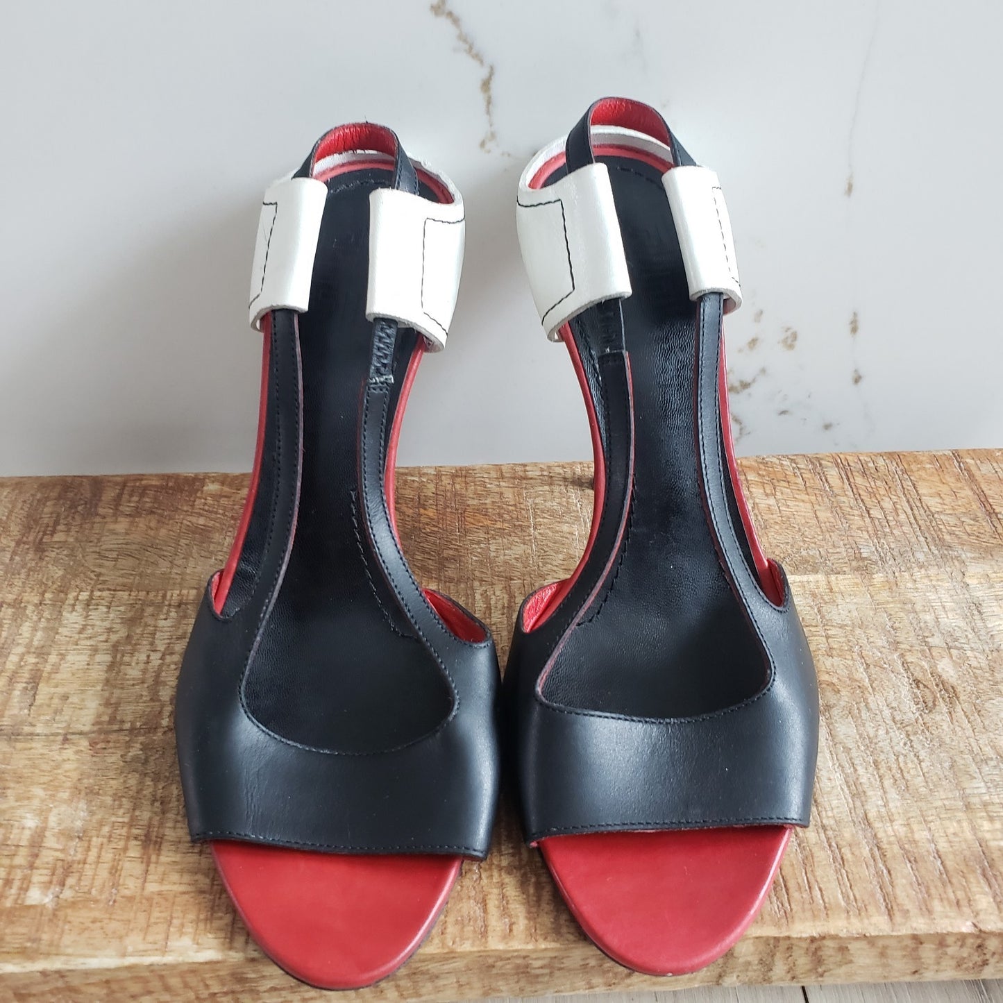 Givenchy Heels Womens 37 Black Leather Slingback Archival3