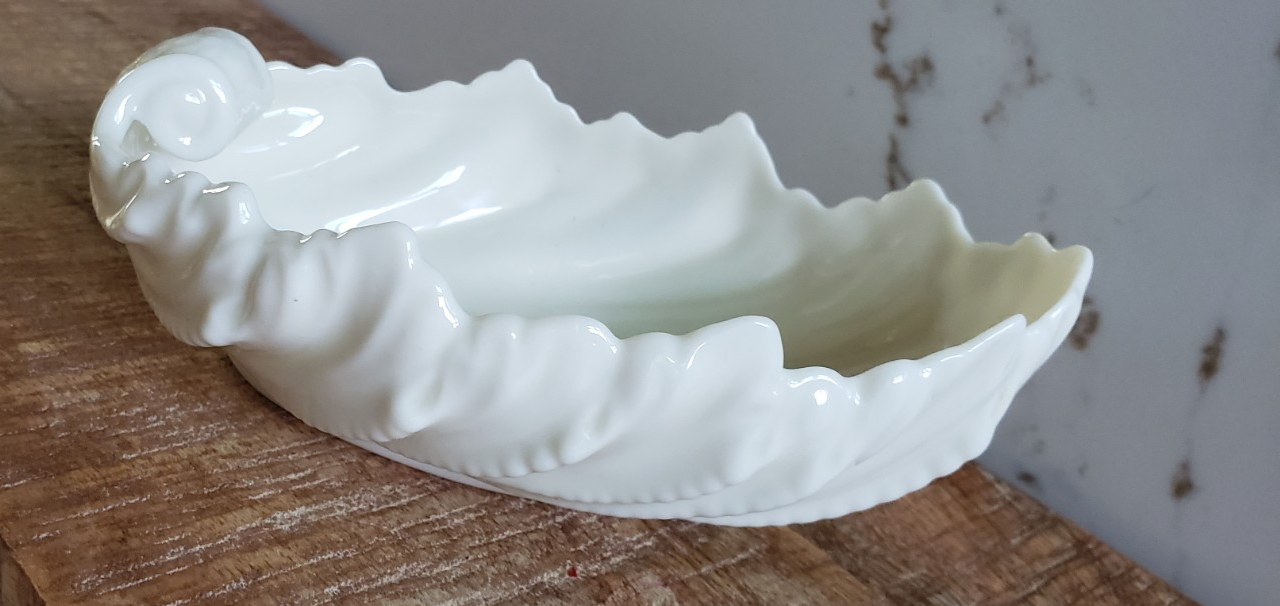 VTG Lenox Porcelain Shell Dish Made in USA Bone Leaf Bowl Coastal Nautical Decor1
