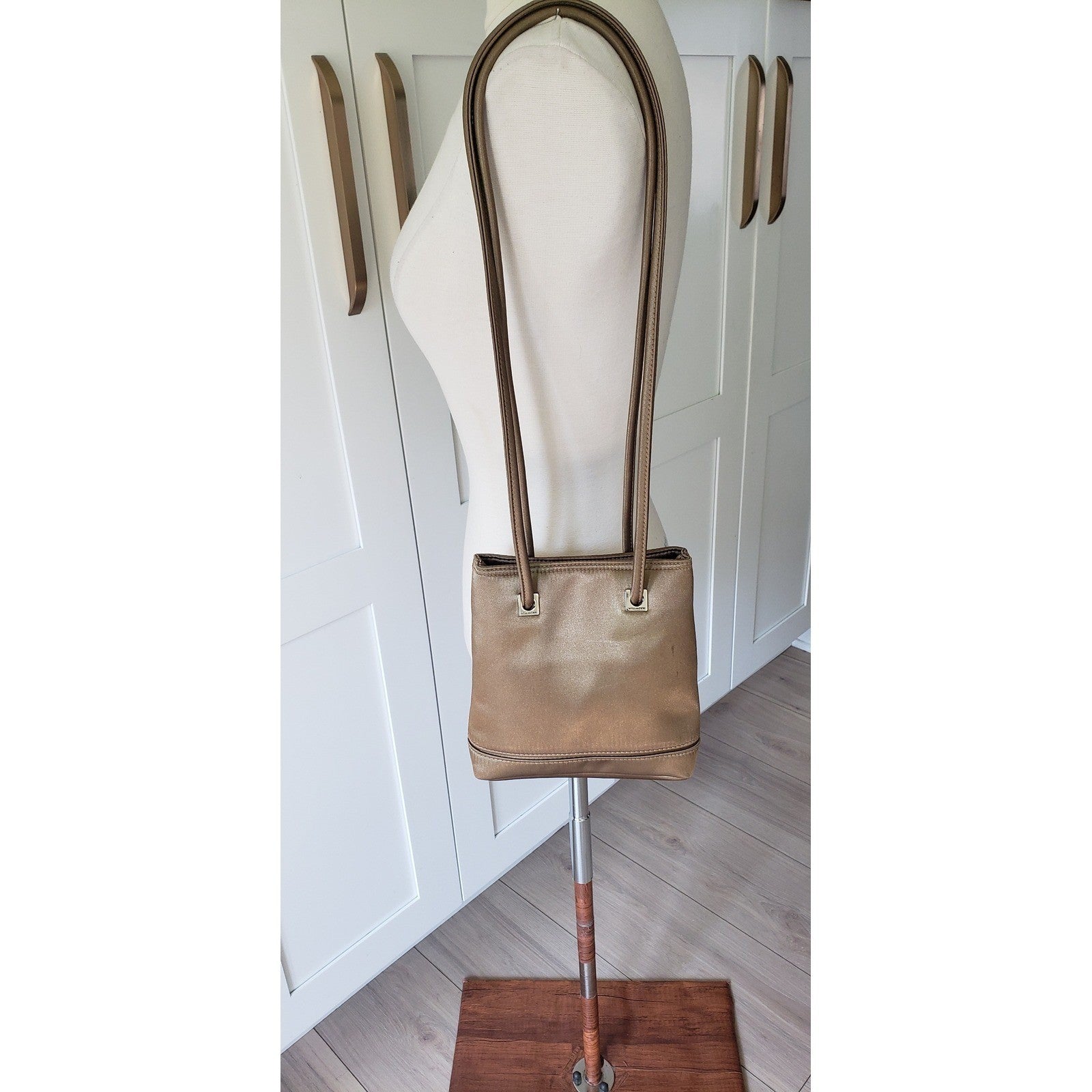 Vintage Liz Claiborne Shoulder Bag Womens Gold Metallic Mini Villager0