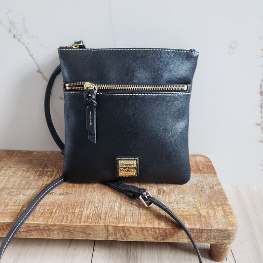 Dooney Bourke Crossbody Bag Black Pebble Grain Leather Double Zip Pouch0