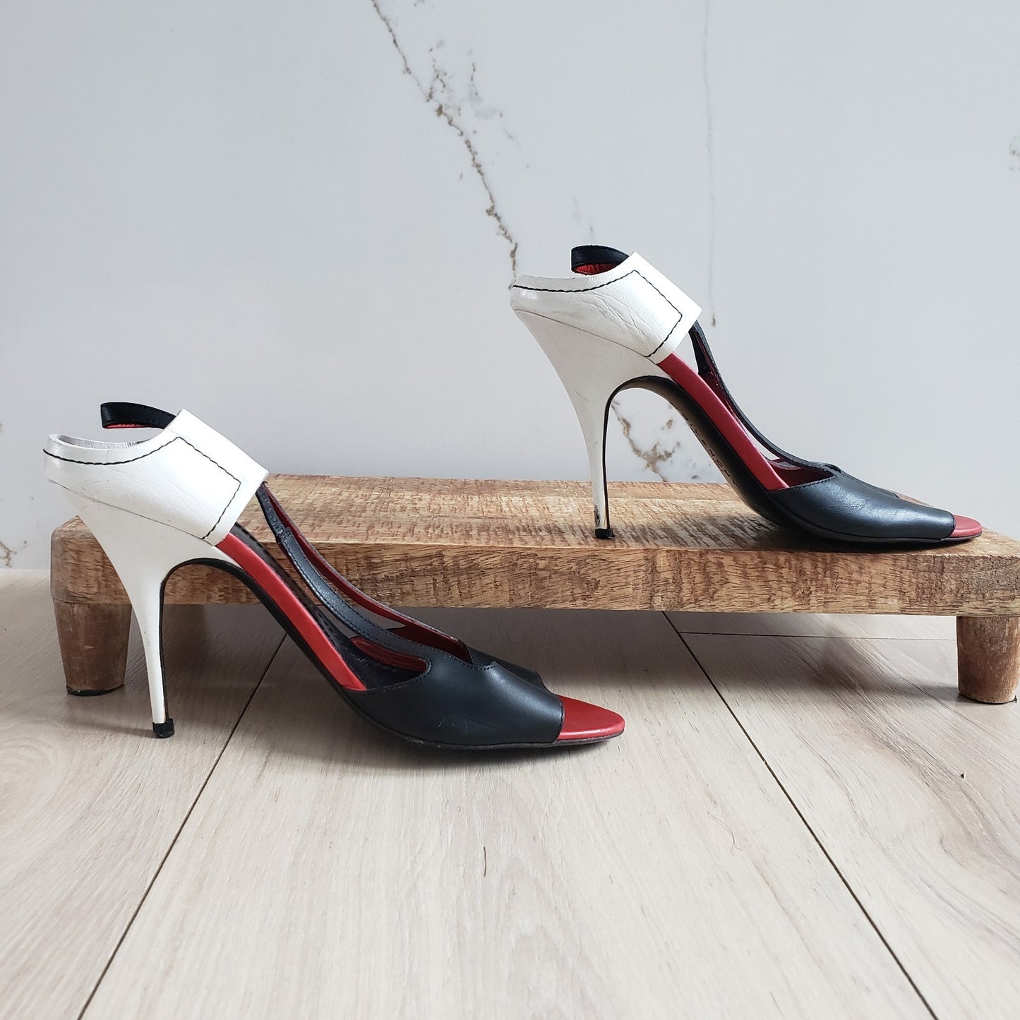 Givenchy Heels Womens 37 Black Leather Slingback Archival1