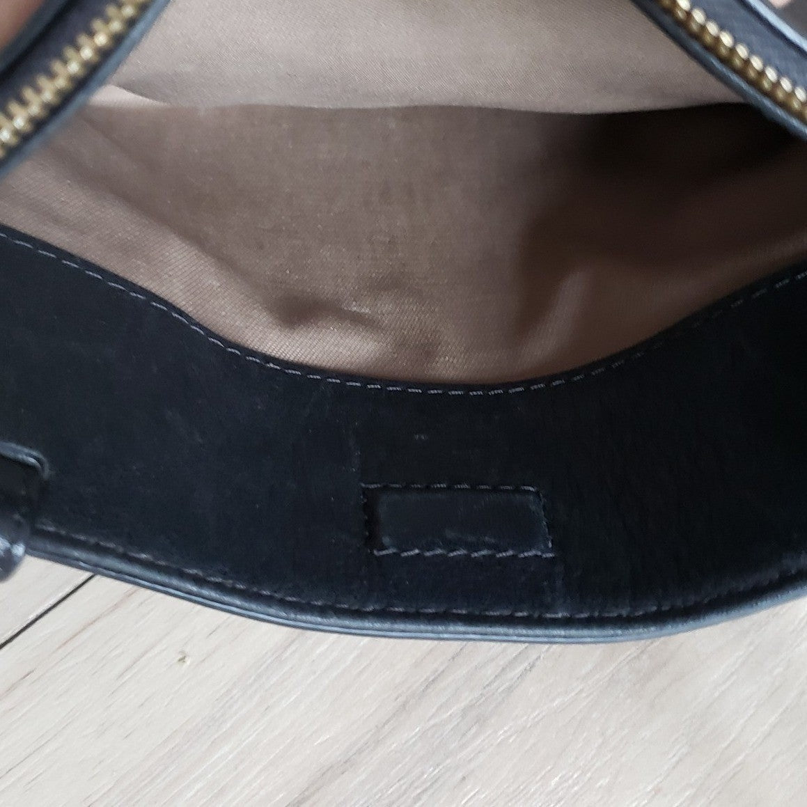 Babaton Aritzia Wentworth Crossbody Bag Black Leather Double Zip Pouch3