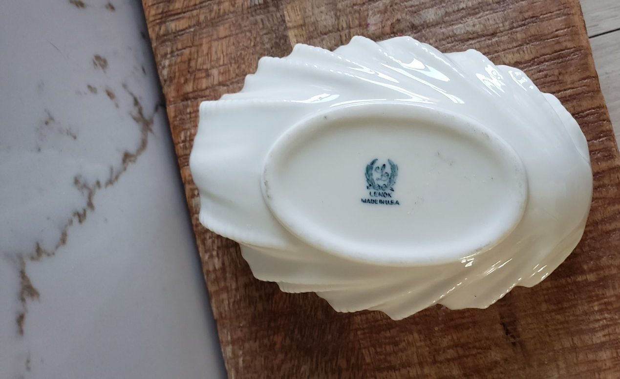 VTG Lenox Porcelain Shell Dish Made in USA Bone Leaf Bowl Coastal Nautical Decor3