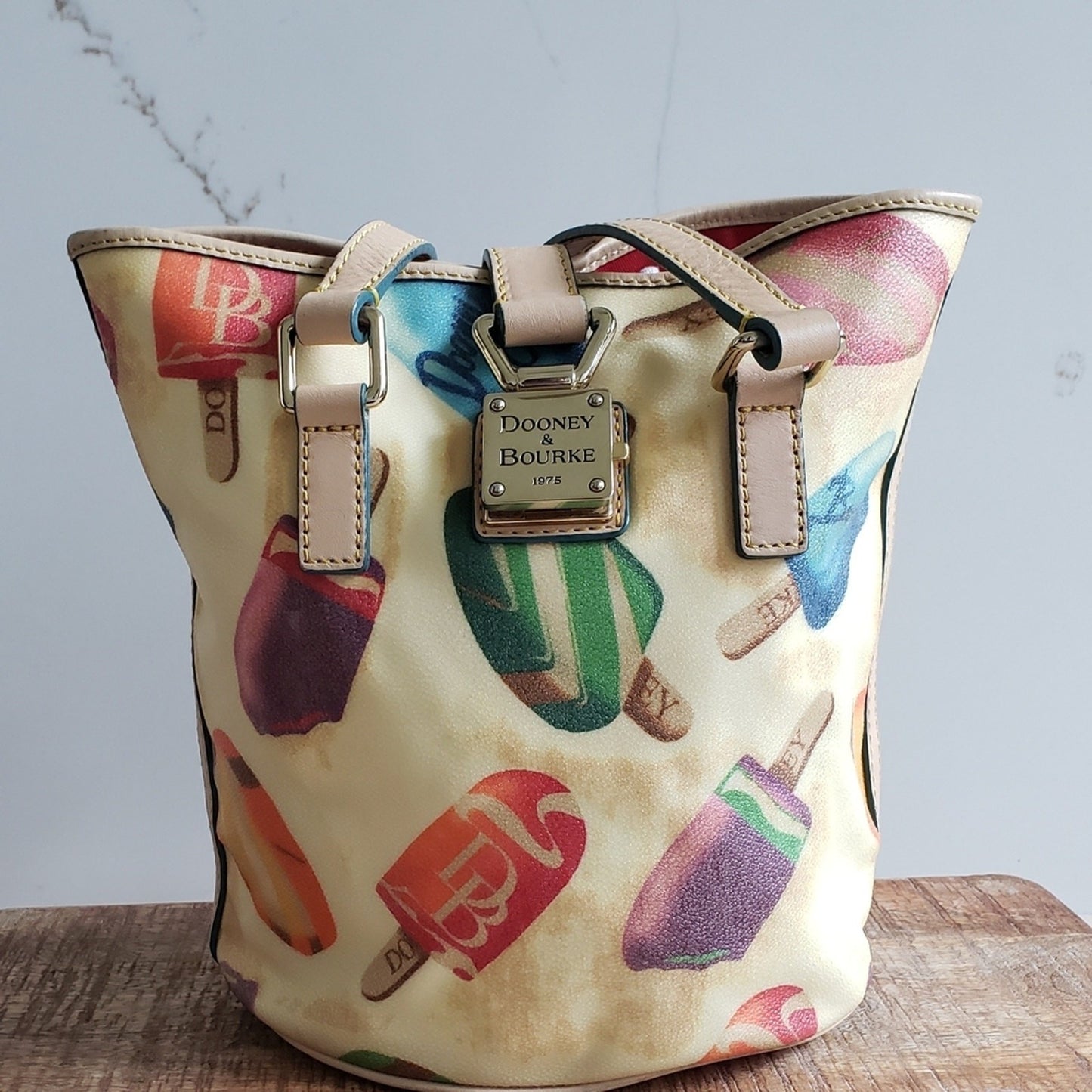 Dooney Bourke Popsicle Print Tote Bag Beige Summer Iconic Coated Canvas Purse0