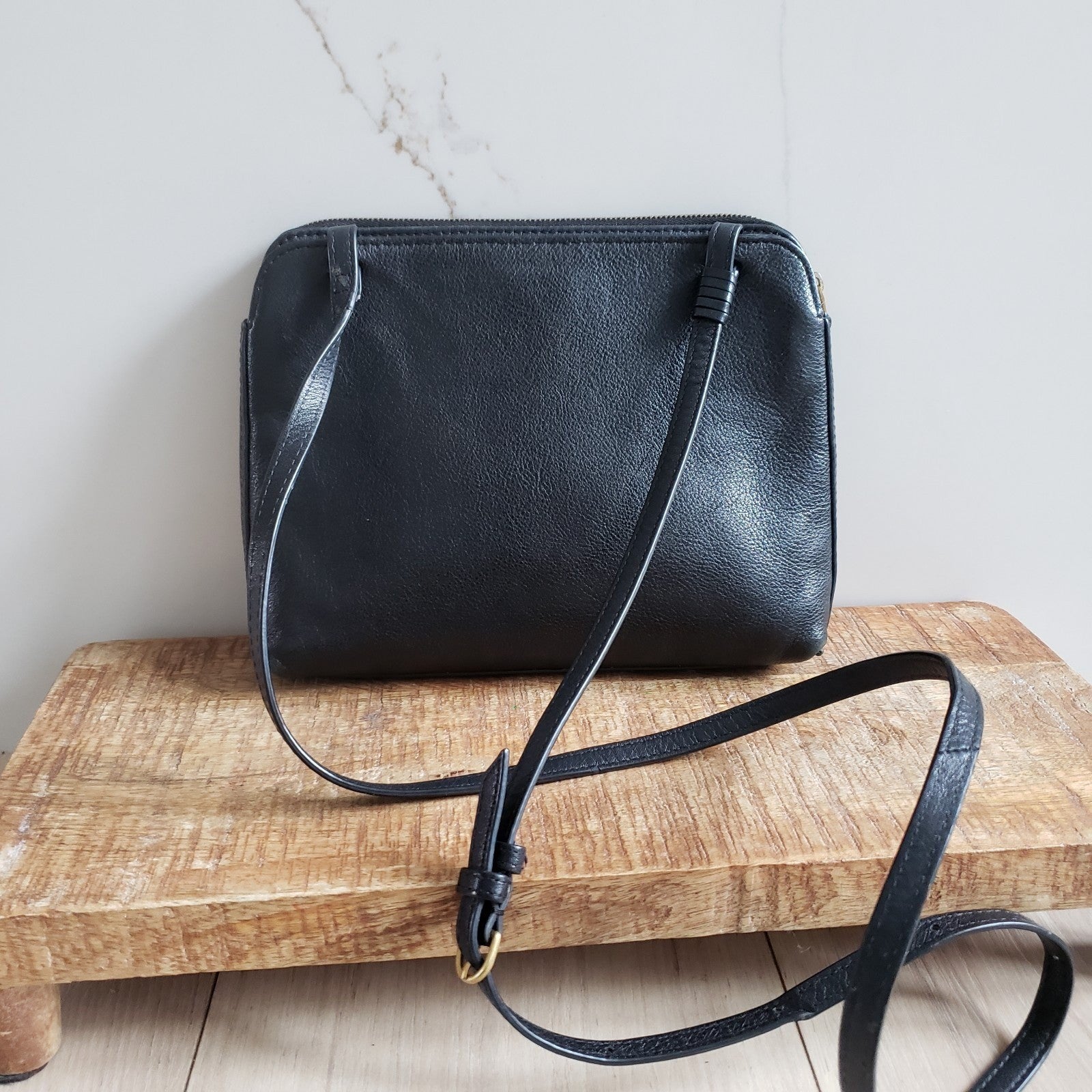 Babaton Aritzia Wentworth Crossbody Bag Black Leather Double Zip Pouch6